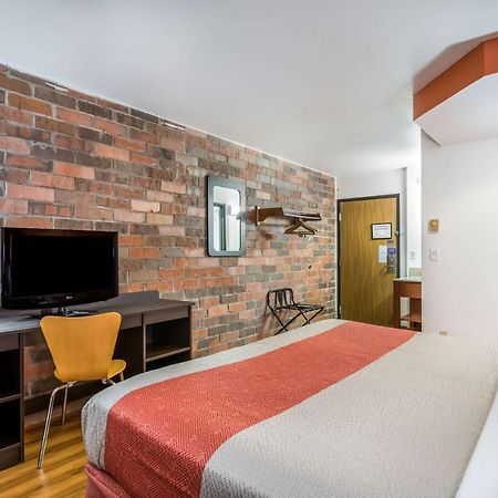 Motel 6-Madison, Wi - East Zewnętrze zdjęcie